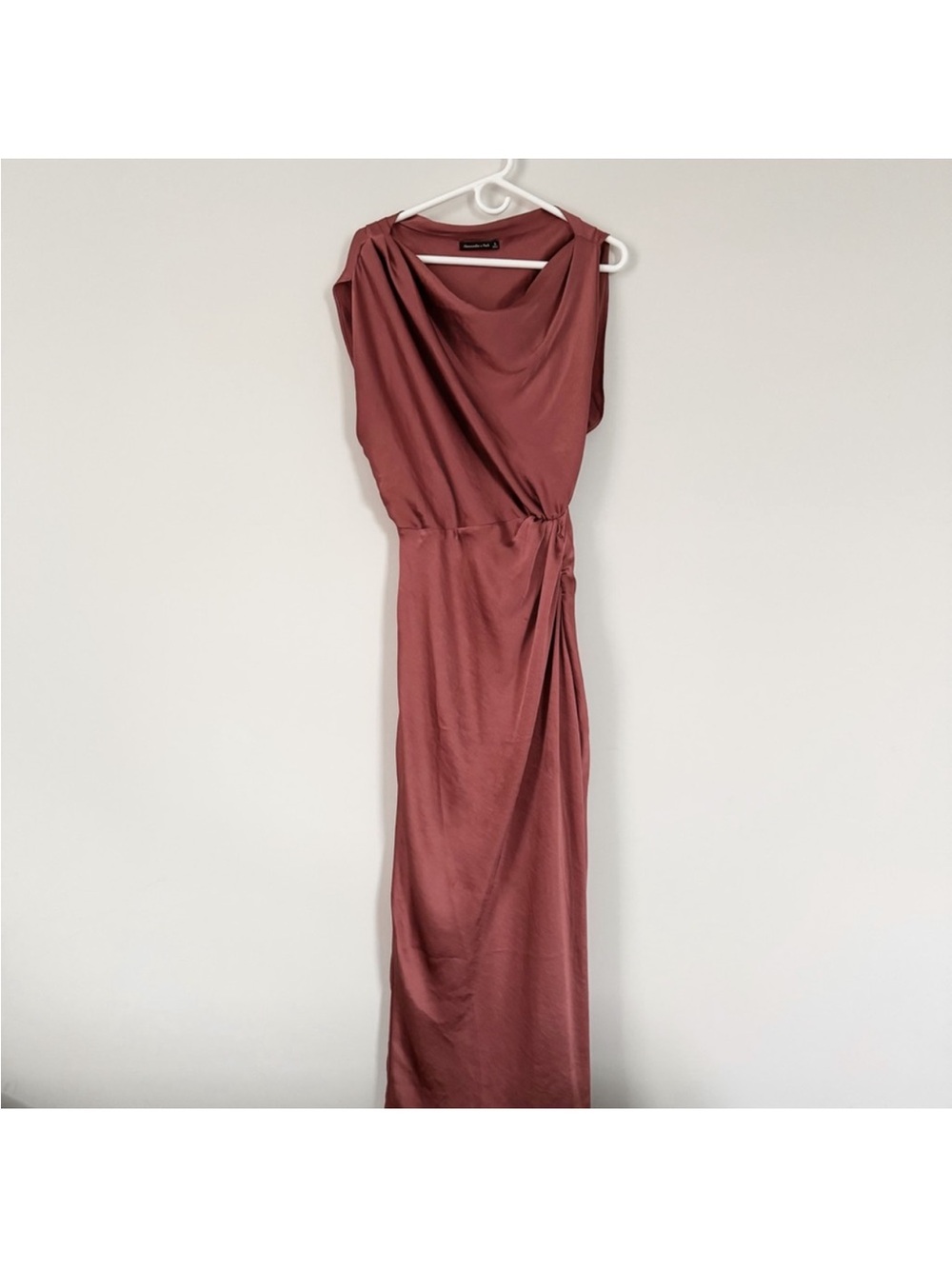 Abercrombie & Fitch | High-Neck Draped Maxi Dress - Picture 2 of 4